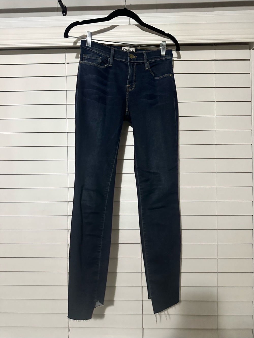 FRAME Le Skinny de Jeanne Farrel Raw Hem Skinny Jeans Size 26